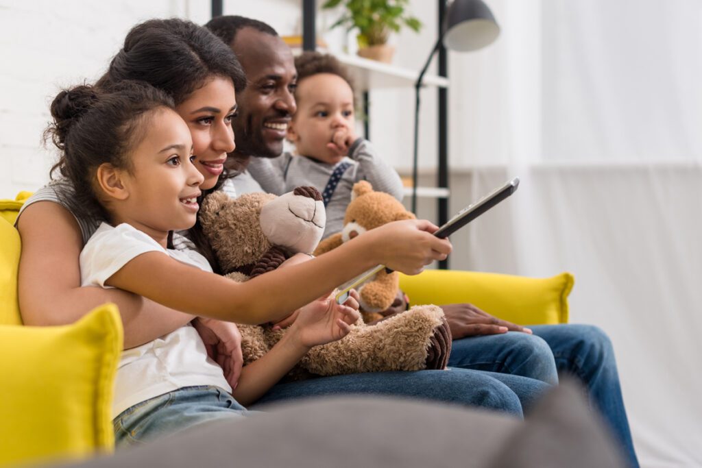 family watching Hulu.